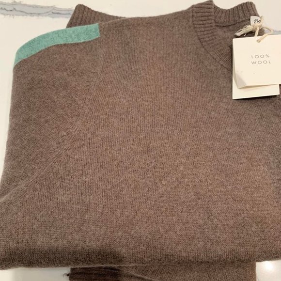 NWT -  Nutura 100% Wool Sweater With Pockets - Picture 1 of 9